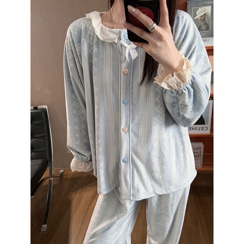 日系公主风甜美睡衣女