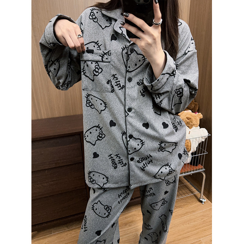日系卡通凯蒂猫格纹睡衣女