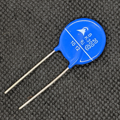 EPCOS S20K550西门子550VAC压敏电阻 B72220S551K101