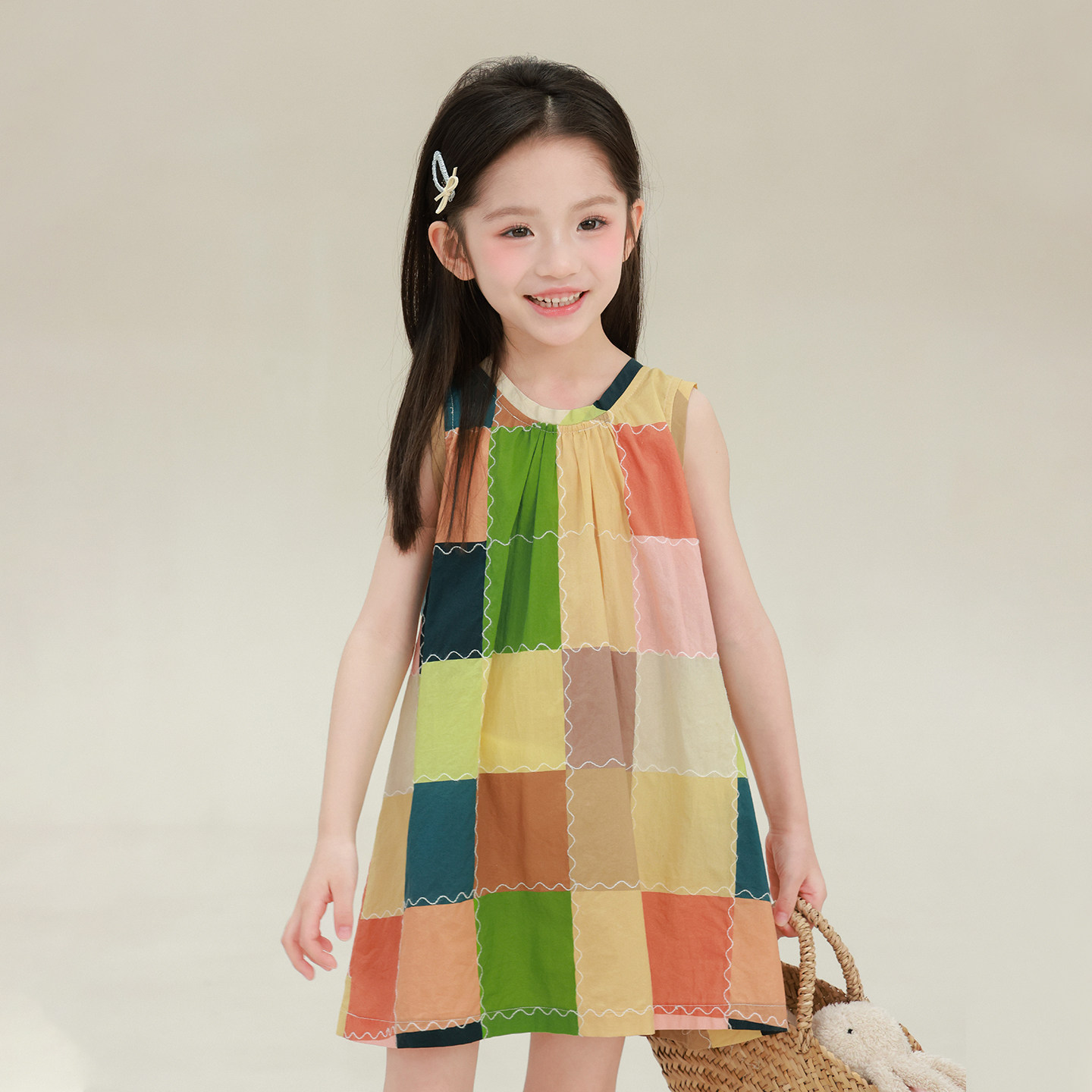 大耳象女童拼色格子连衣裙2026夏季新款宝儿纯棉方块格无袖薄裙子
