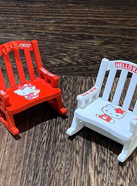 1:12娃娃屋Dollhouse迷你微缩食玩OB11/BJD场景复古kt木质摇摆椅