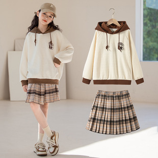 新款 女童韩版 洋气套装 2025秋冬 字母上衣裙子两件套代 中大童时尚