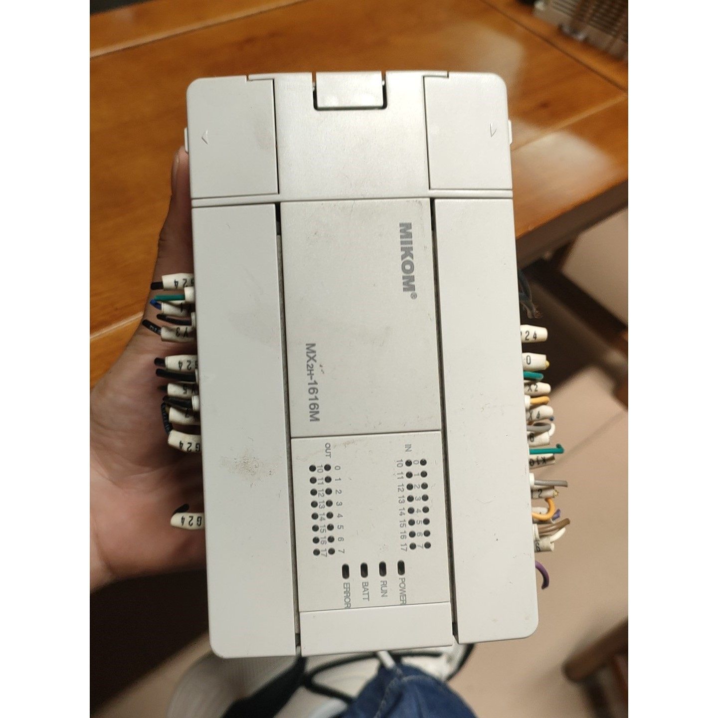 麦科MIKOM PLC控制器,型号MX2H-1616MT,输议价产品