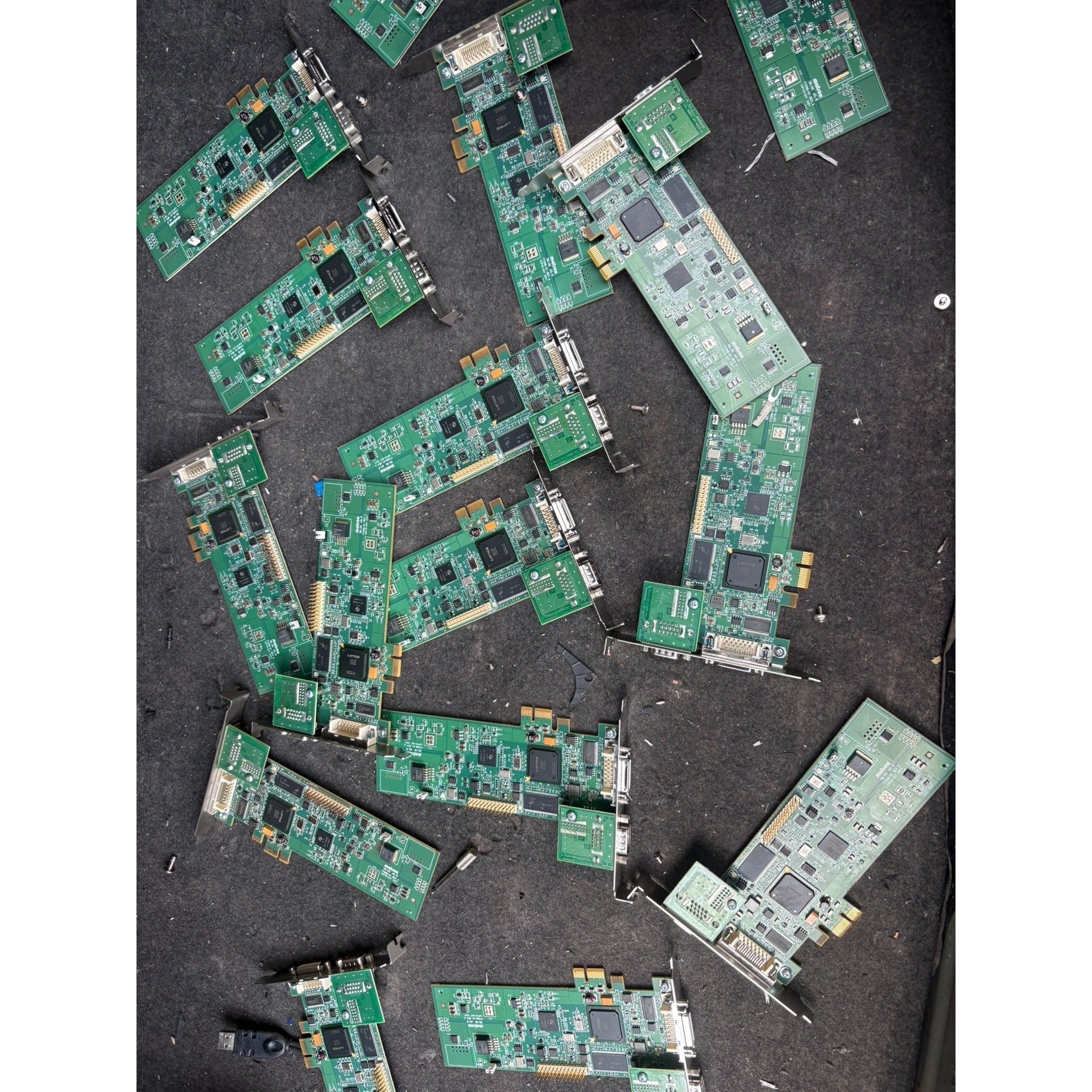 Matrox/迈创 SOL6MCLBE Y7298-01 R议价产品