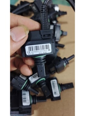 沃乐夫壁挂炉水流传感器,型号VFS 1-20,1.0版本.拆议价产品