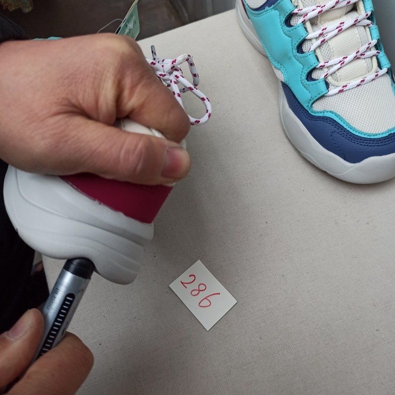 老爹款38码37女鞋globe厚底保暖