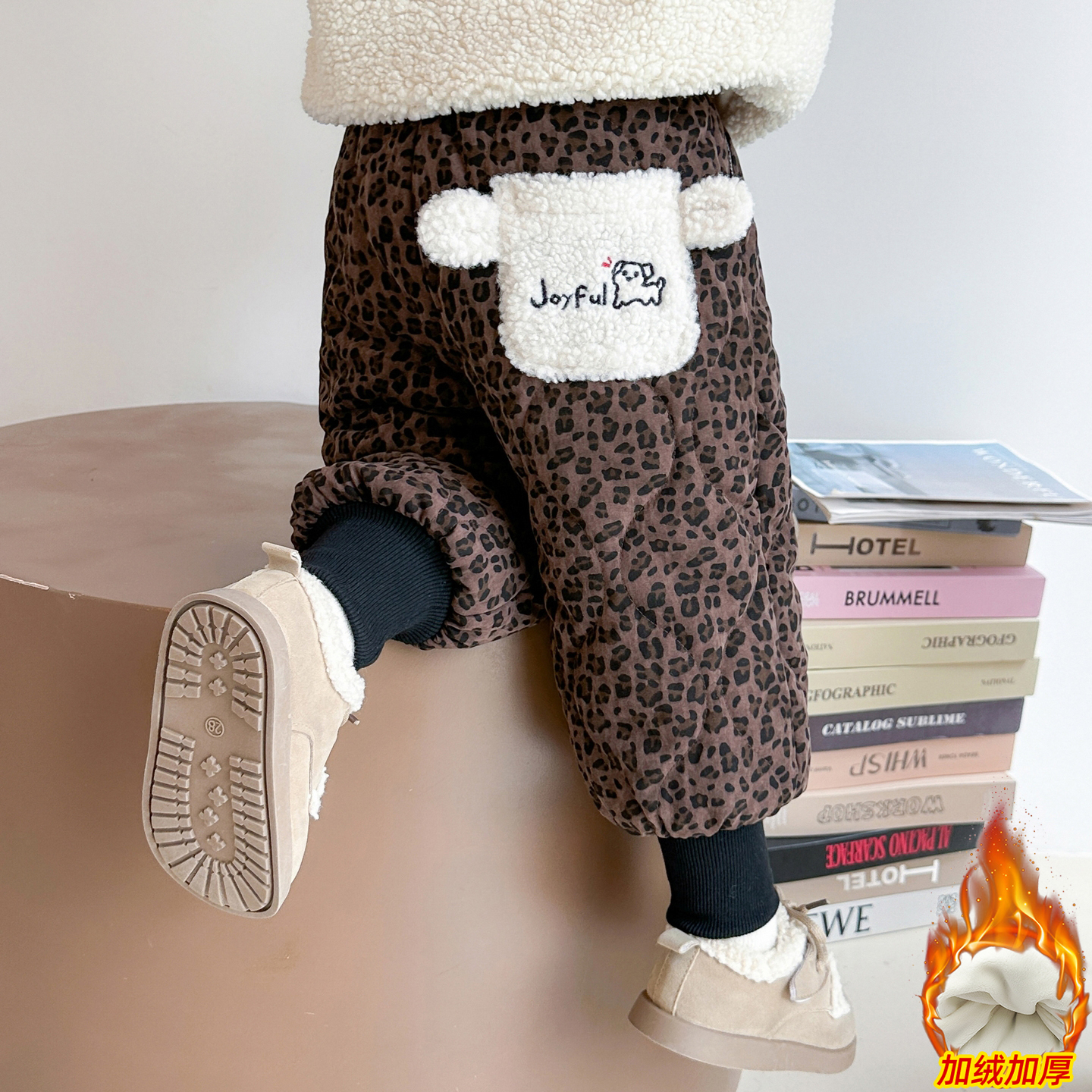 女童豹纹棉裤冬季2025新款儿童洋气时髦加绒加厚保暖冬装外穿裤子