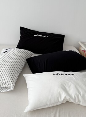 Layman外行 纯棉水洗棉枕套字母刺绣眼睛枕头套狗狗皱皱纱枕巾