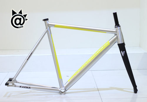 @BIKE FIXED GEAR 台湾 BB17 KARMA 竞速车架组