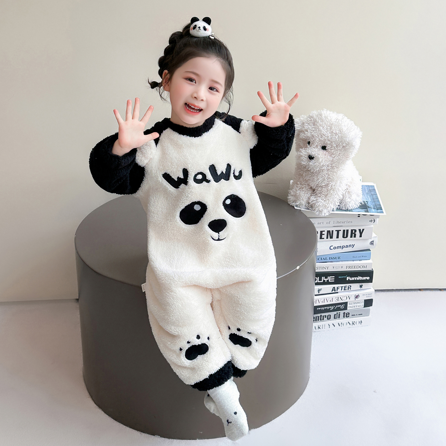 女宝宝宝宝卡通熊猫家居服