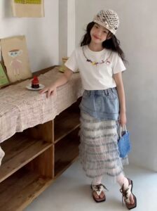 女童纯棉短款修身T恤26夏新品设计感牛仔拼接网纱半身裙时髦套装