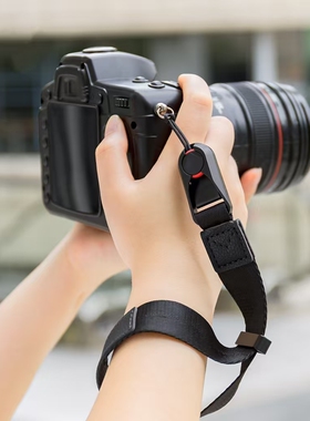 相机手腕带适用佳能r50手绳索尼微单挂绳富士xs10xt20尼康z30zfc