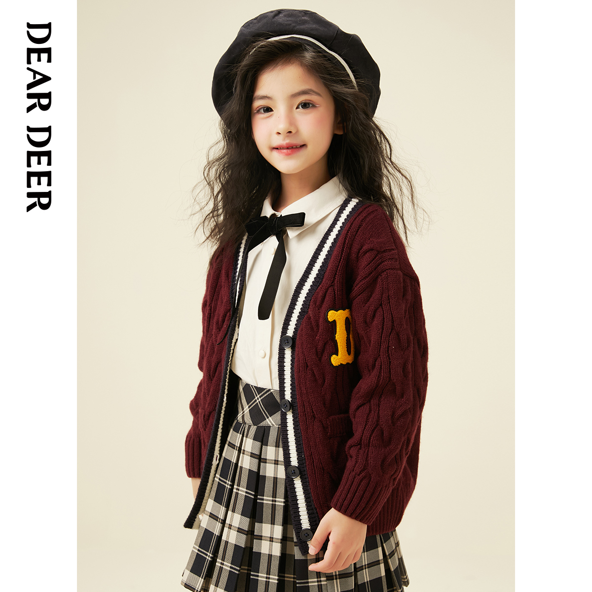 迪迪鹿童装2023女童V领毛衣