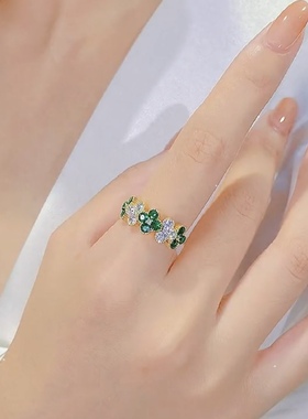 小众ins潮冷淡风指环绿色四叶花戒指轻奢时尚高级感精致清新礼物