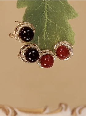 法式复古红色耳环s925银针时尚通勤简约耳钉镶钻轻奢高级感耳扣女