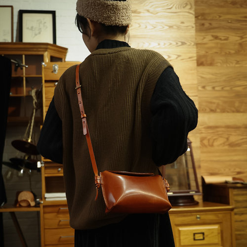 Apollinaris真皮斜挎单肩小包