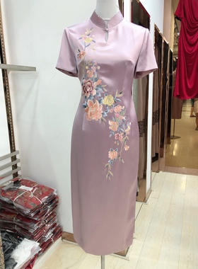 高端优雅喜妈妈婚礼旗袍裙礼服2023夏喜婆婆婚宴丈母娘结婚敬酒服