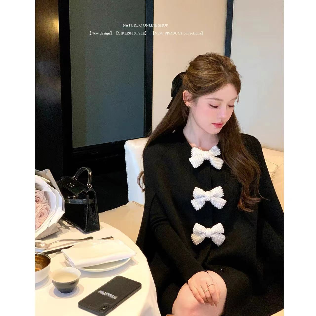 杨小卷MIU系千金1OO羊毛双面呢斗篷大衣小香风蝴蝶结黑色毛呢外套