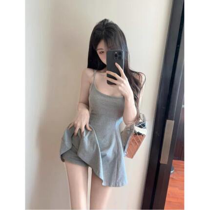 夏季独特别致灰色收腰修身吊带连衣裙女设计感辣妹抹胸无袖短裙子