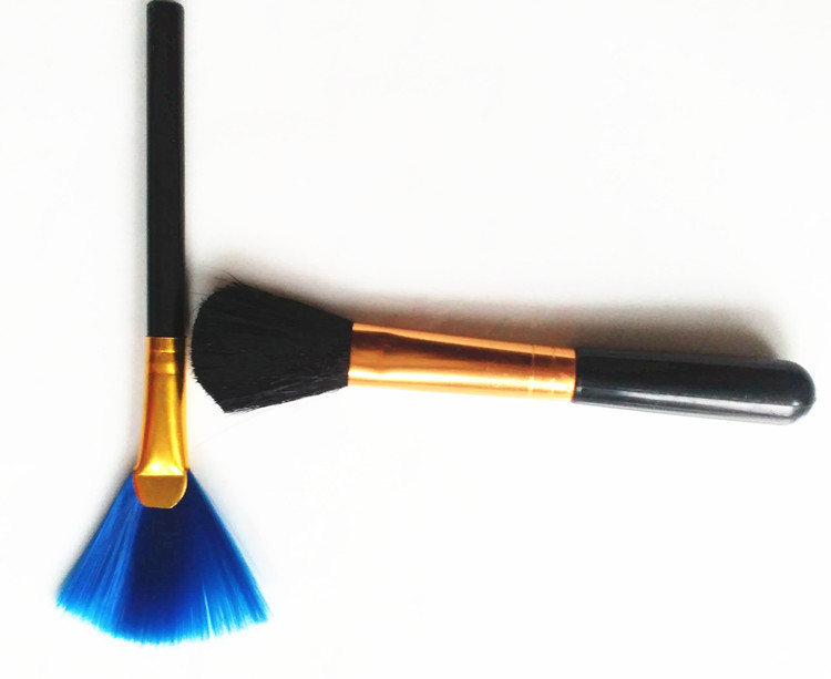 刷子套装笔记本电脑手机相机镜头键盘台式机主机主板清扫显示屏幕数码产品清洁软毛小号清理缝隙扫灰除尘护理|msdalam kategori Aksesori Digital 3C, Aksesori komputer Riba, berus papan kekunci - dari Buy2taobao.com untuk memberikan perkhidmatan ejen Taobao profesional membeli