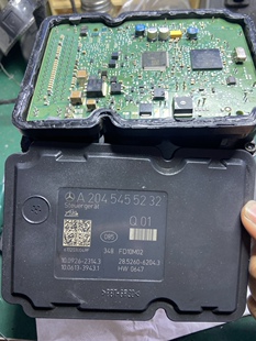 维修奔驰ABS泵电脑5001 控制单元N30/4内部故障