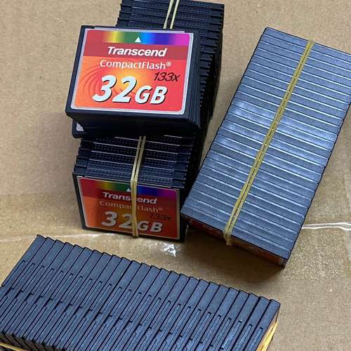 CF内存卡 32G高速cf内存卡  稳定写入每秒30mb