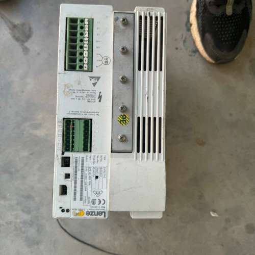 伦茨变频器380V4KW，型号:EVF8215-E  拆机功