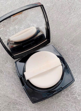 梳妆台饰品摆件样板房衣柜衣帽间饰品粉饼气垫化妆品道具拍摄道具