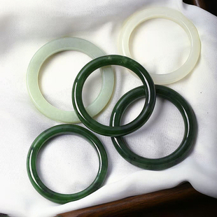 一物一图 孤品清仓捡漏 烟灰糖料青玉碧玉和田玉手镯雕花宽镯子