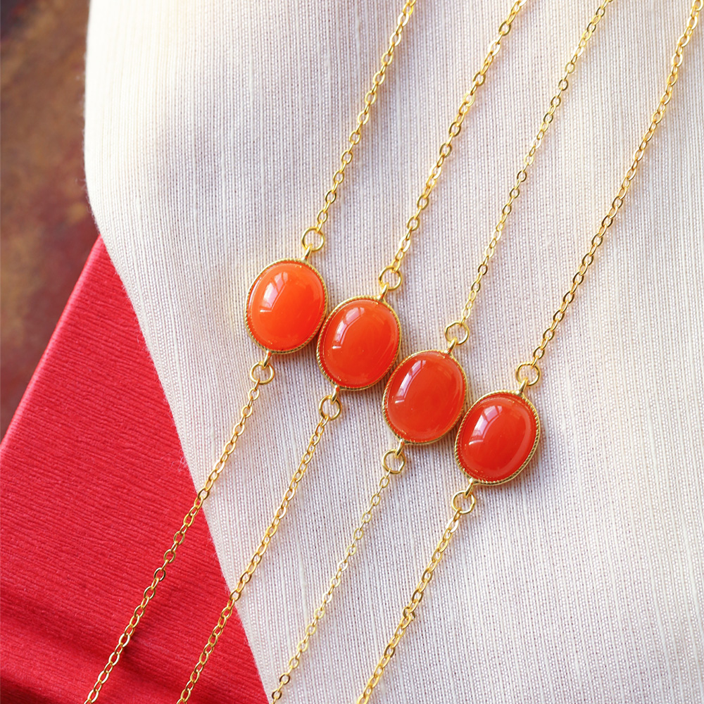 南红玛瑙蛋面纯银镶嵌款手链