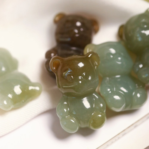 天然和田玉且末料雕刻小熊款吊坠 女款玉石雕刻公仔熊挂坠饰品
