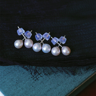 天然淡水珍珠纯银镶嵌款耳钉 珠光亮圆度好 女款简约款耳饰饰品