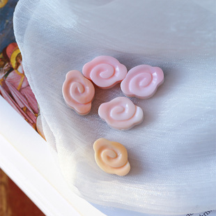 天然女皇贝女王贝雕刻祥云款配件DIY水晶玉石搭配散珠隔珠材料