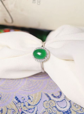 天然A货翡翠危料帝王绿蛋面纯银镶嵌款戒指 女款翡翠指环饰品