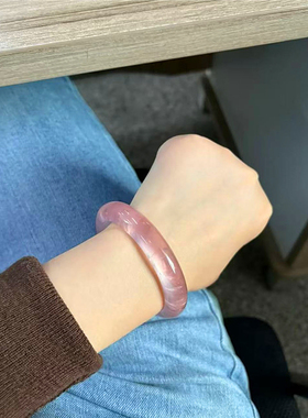 天然粉水晶冰透粉晶手镯 女款粉晶粉色水晶镯子送闺蜜饰品礼物