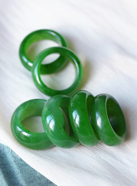 轻微冰裂天然俄罗斯乌兰海苹果绿碧玉戒指指环男女款戒指饰品礼物