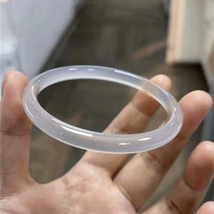 特档货 冰透起荧光 天然玛瑙白月光细条手镯 玉髓玛瑙镯子饰品