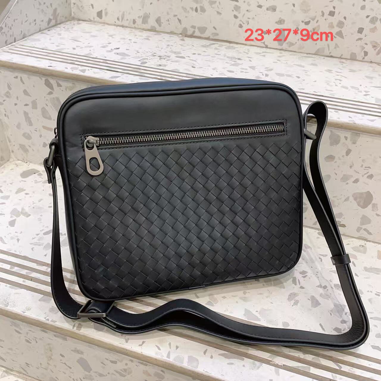 高品质单肩包新款2026男士编织斜挎包男真皮软皮手包商务休闲韩版