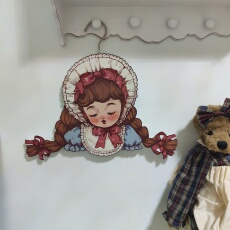 Деревянные вешалки 原创木质复古女孩cooking girl家居装饰衣架 少女心卧室壁挂