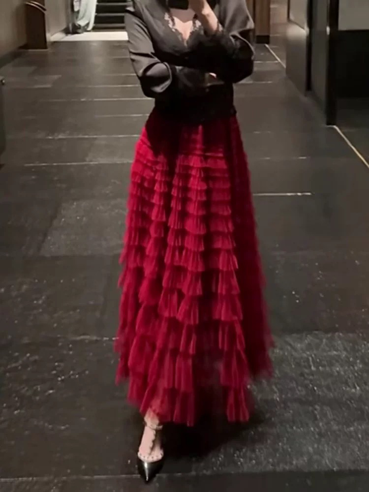 红色网纱半身裙女秋季2025新款蛋糕裙高腰显瘦百搭长裙设计感半裙
