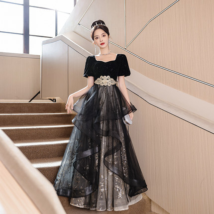 黑色大码晚礼服女2025新款宴会气质高级感轻奢小众主持人连衣裙