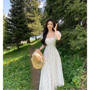 超好看泡泡袖 A字连衣裙子韩版 女甜美超仙长裙 温柔风收腰修身 秋装