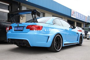 适用宝马汽车M3 E92 E93尾翼改装-VRS款碳纤尾翼09-13