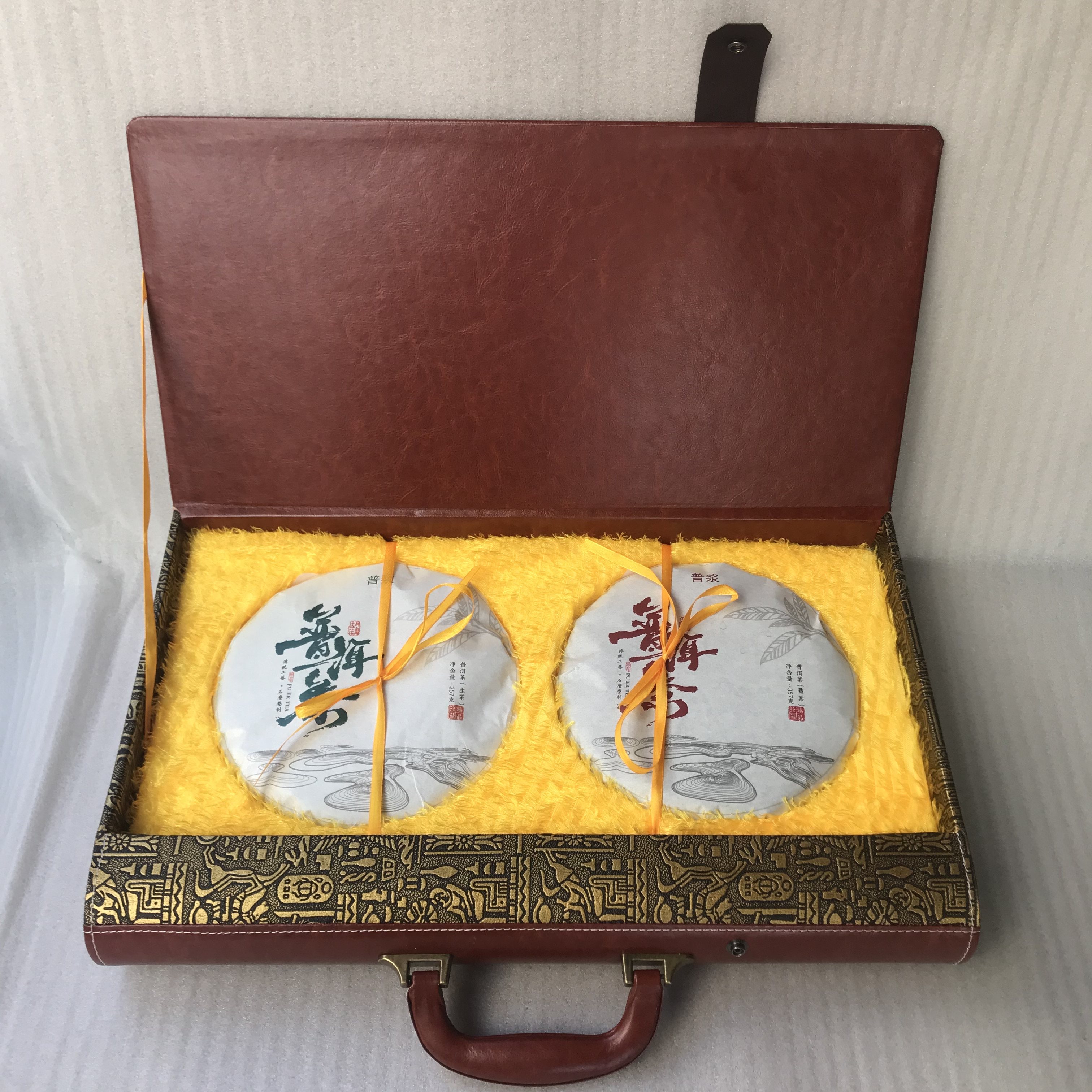 云南七子饼普洱茶生熟双饼714茶叶克御品普洱茶礼盒装节假日送礼