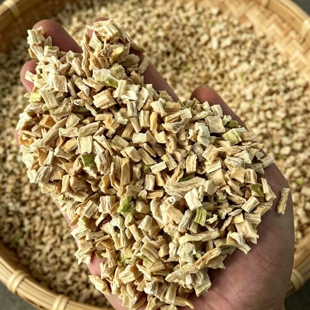 江西萝卜干萝卜丁农家自晒干货脱水蔬菜风干白萝卜无盐原味无添加