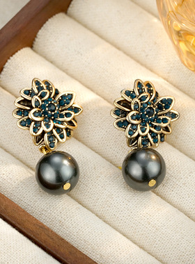 XKDDCT黑色文艺中古风银针山茶花珠珠吊坠时尚耳钉耳环复古铜全新