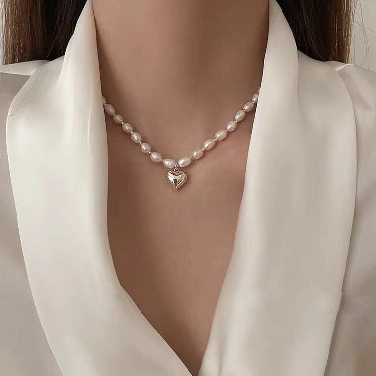 XKDDCT天然淡水项链5-6mm米珠简约锁骨链女百搭新潮款珍珠桃心吊