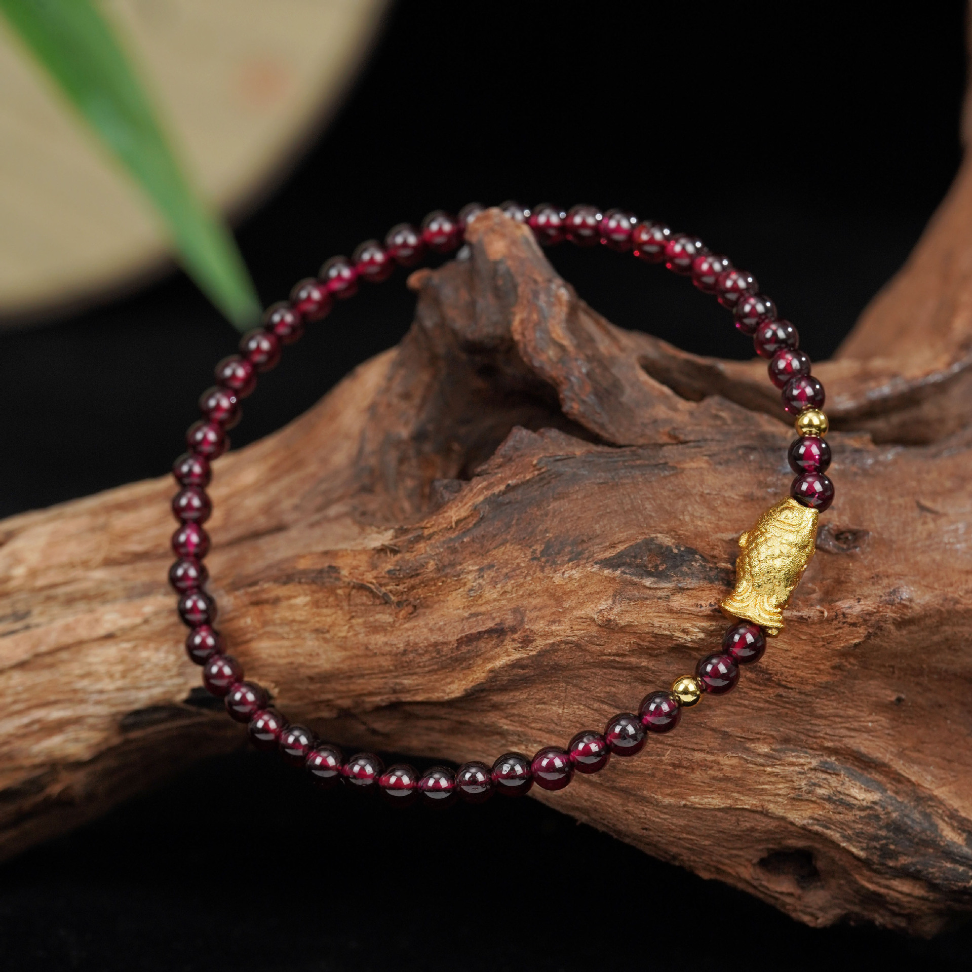 XKDDCT天然石榴石净体女新中式手