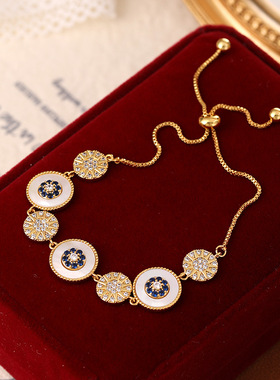 XKDDCT高级感贝母锆石花朵手链宫