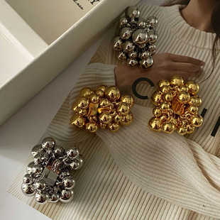 重工定制小众设计师款金属串珠耳环女高级感耳钉气质银色圆球耳饰